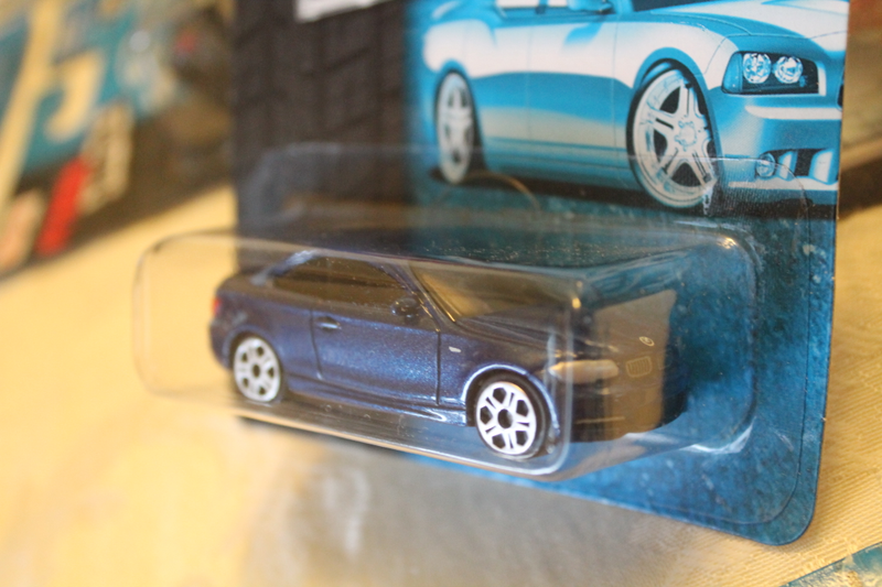 Illustration for article titled Enormous Die-Cast Collection - Box 8 - Maisto